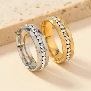 European And American New Titanium Steel 6MM Multi-diamond Surface Middle Single-row Drilled Ring For Women